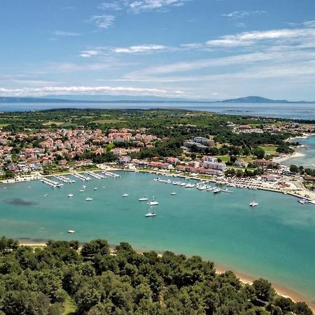 Appartamento Penthouse Zola With Private Parking Medolino Esterno foto